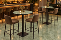 INTERVALLO Stehtisch Onyx Jade